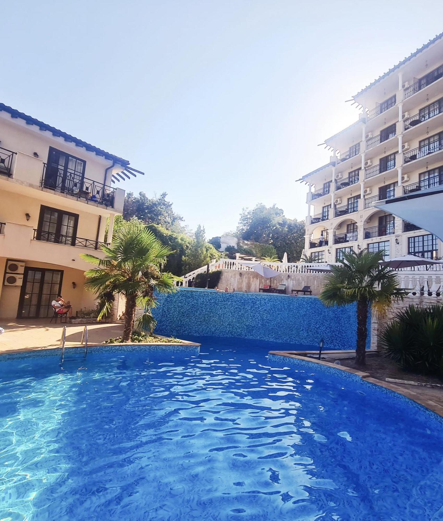 Apartment Almi - The Cliff Obzor Buitenkant foto