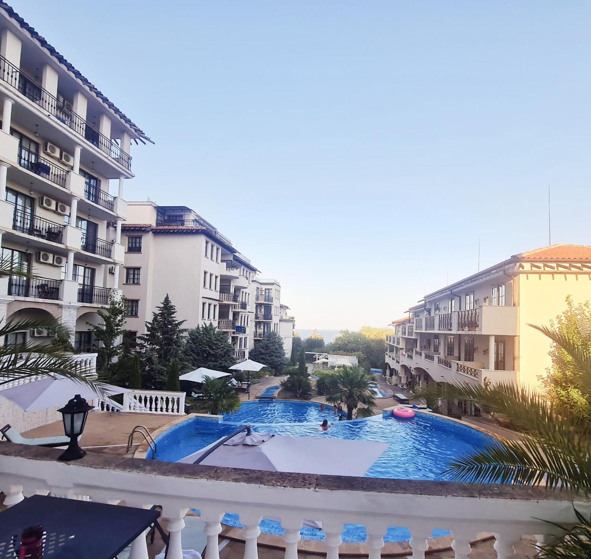 Apartment Almi - The Cliff Obzor Buitenkant foto