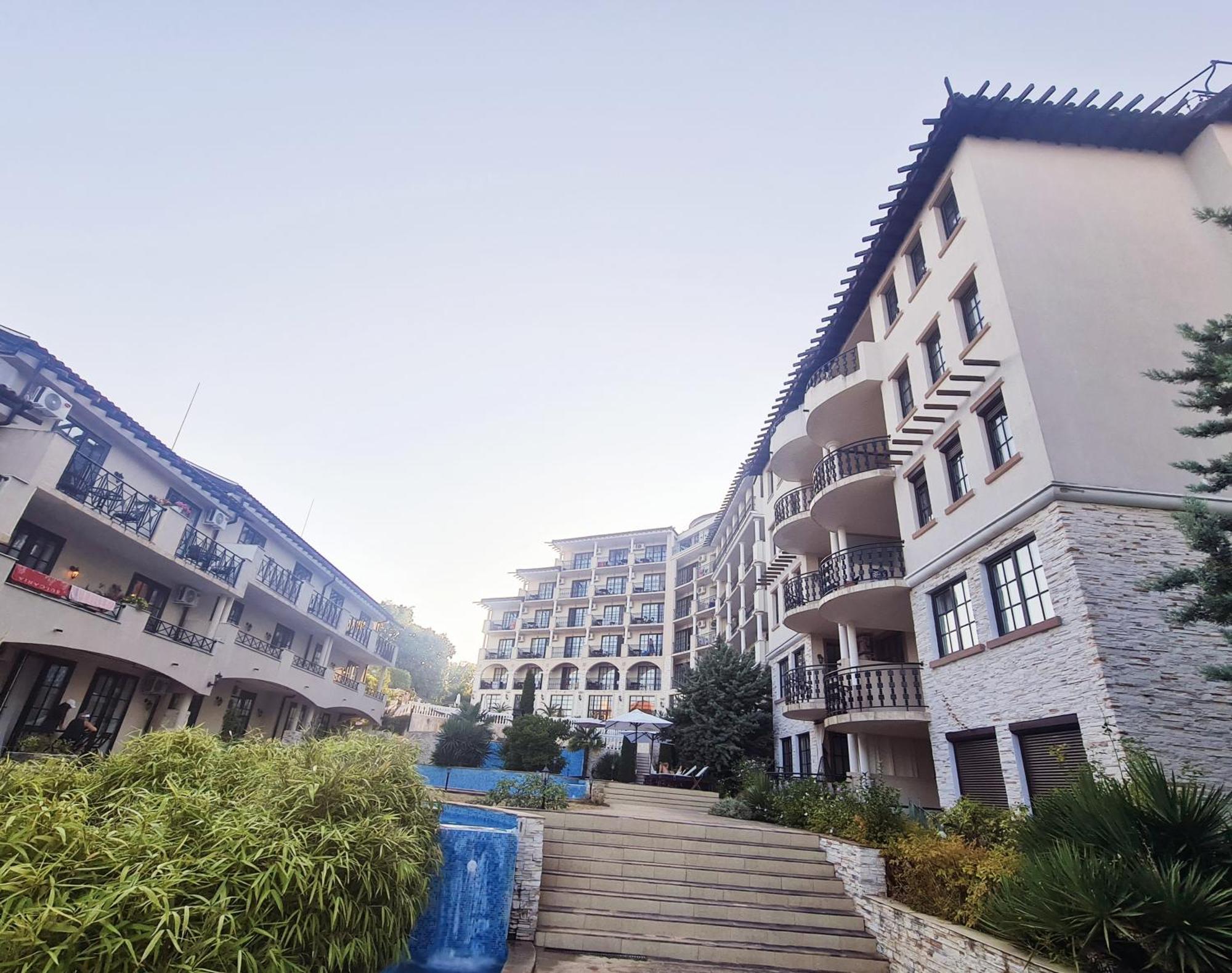 Apartment Almi - The Cliff Obzor Buitenkant foto
